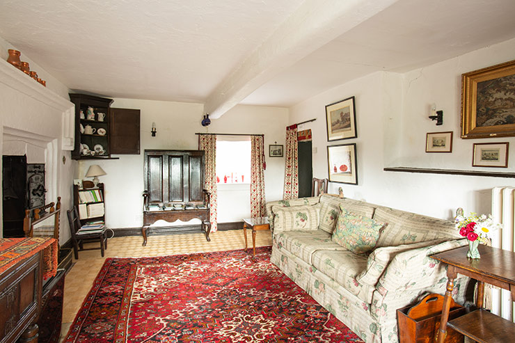 Kelly Cottage Living Room